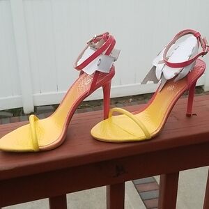 new women's coral & yellow ombre heels...size 7.5
